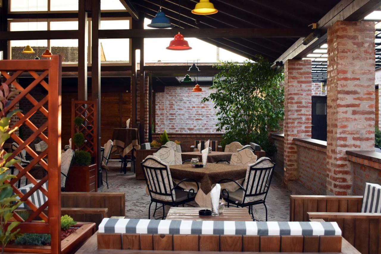 Hunting House Hotel Turija Esterno foto